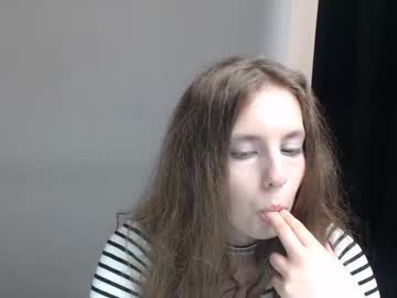 webcam girl mija_mari today image #3102332