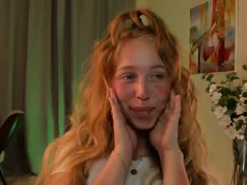webcam girl naomi_lapaglia_ today image #2301409