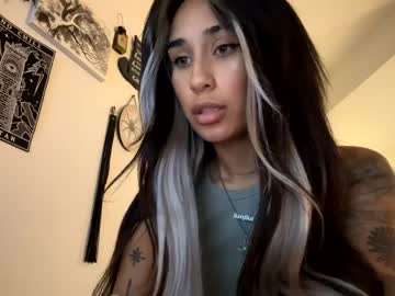 webcam girl skyyefox today image #3955377