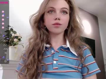 webcam girl small_blondee today image #1844741