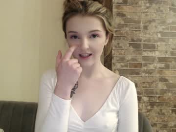 webcam girl lucydelovely today image #3571441