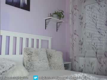webcam girl yournaughtypixie today image #3058093