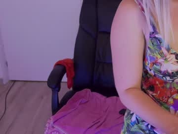webcam girl antonia_shine today image #2610624