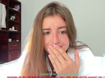 webcam girl coy_amina today image #2118127