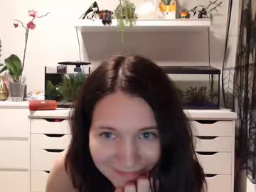 webcam girl shy_little_one_ today image #4056414