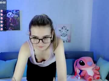 webcam girl amelialuck today image #3745314
