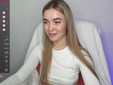 webcam girl yourvirusqueen_ today image #2252682