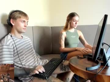 webcam couple travis_web today image #3977355
