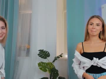 webcam girl emmi_rosee today image #1595270