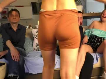 webcam couple apricot_cherry today image #3072459