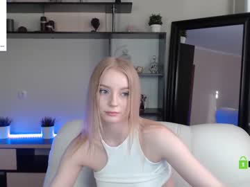 webcam girl adrykilly today image #2399803