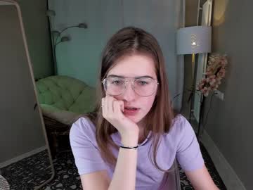 webcam girl zlata_luna today image #454482