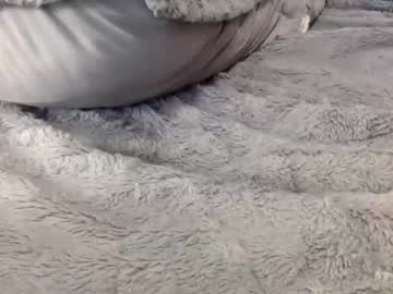webcam couple thgyuwnt2 today image #3979439