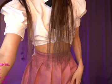webcam girl lindamei today image #570694