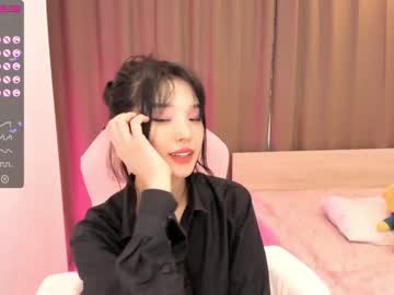 webcam girl aisneon today image #2155247