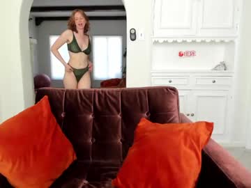 webcam girl pretendlunch today image #1718752