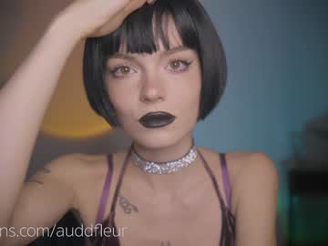 webcam girl auddicted today image #342626