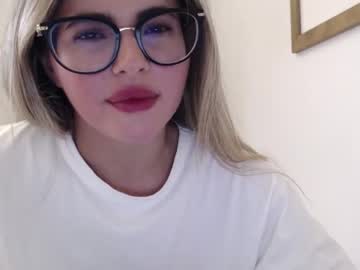 webcam girl playnofuckinggames today image #420416
