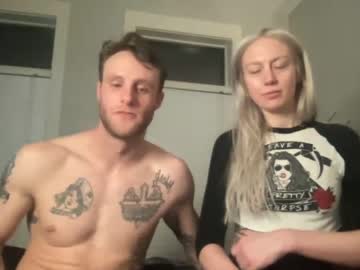 webcam couple thetaylorsx today image #3822060