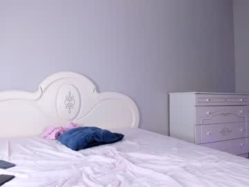 webcam girl naomi_25 today image #3601945