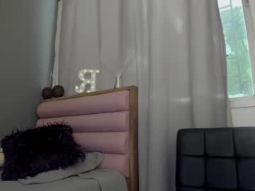webcam girl roberta_lipa today image #2787061