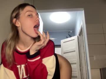 webcam girl angel_from_sky today image #3074093