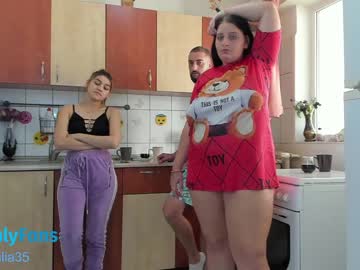 webcam couple juliana35 today image #2726947
