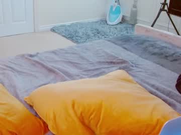 webcam girl myassistant today image #362940