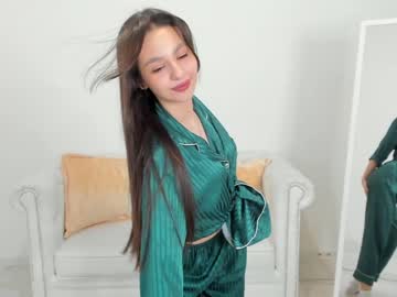 webcam girl lala_torres today image #3070963
