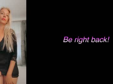 webcam girl tunderose today image #2678400