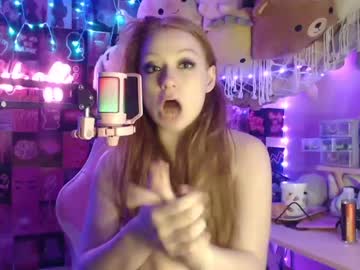 webcam girl ccinnamon today image #3099213