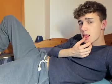 webcam man justanormaldick69 today image #3306508
