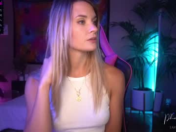 webcam girl phoenix_taylor today image #521697