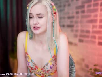 webcam girl safinna today image #2626331
