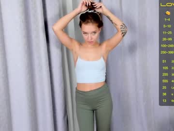 webcam girl reginaleslie today image #3003193