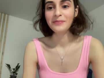 webcam girl crown_of_vice01 today image #3815431