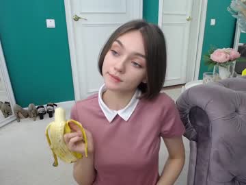 webcam girl adelewilson__ today image #402737