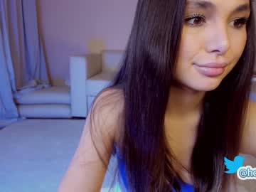 webcam girl hollyextra today image #3455632