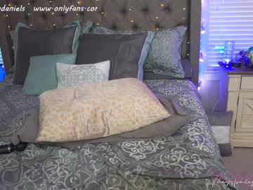 webcam girl theashleydaniels today image #2007332