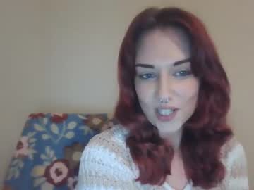 webcam girl lildirtyredd today image #4006188