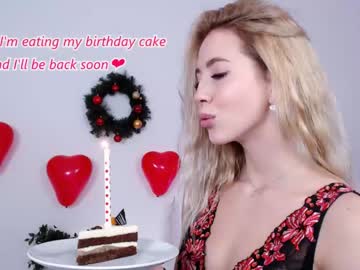 webcam girl emmi_rosee today image #863006