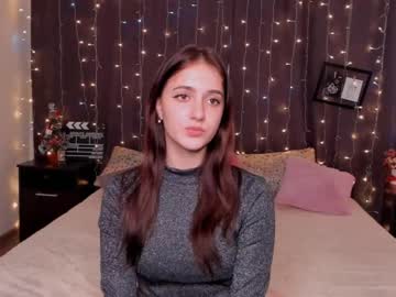 webcam girl thelmaandrewse today image #3374926