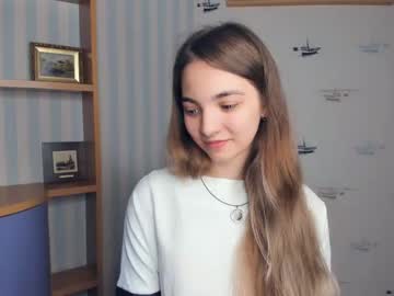webcam girl shy_media today image #3939251