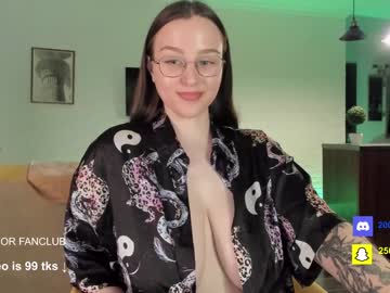 webcam girl joliejoy today image #2249951