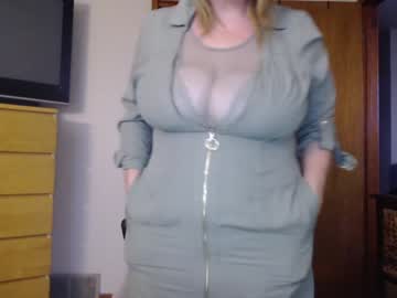 webcam girl ffl1233 today image #3016993