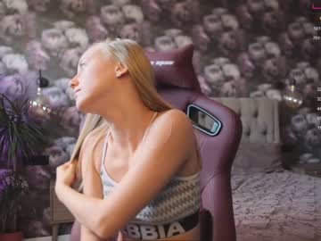 webcam girl angeellina today image #2616135