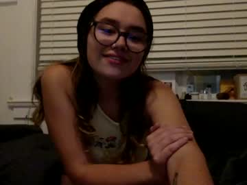 webcam girl yoursweetsubmissive today image #77801