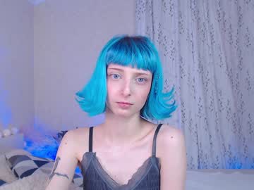 webcam girl lit1le_kitty_ today image #1063016