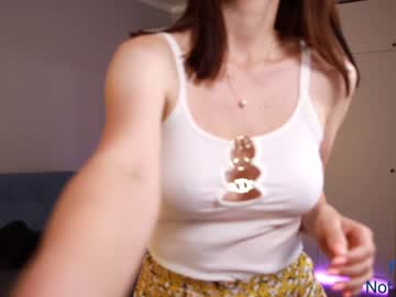webcam girl _blackbee_ today image #2603958