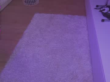 webcam girl aveksmr today image #2794060
